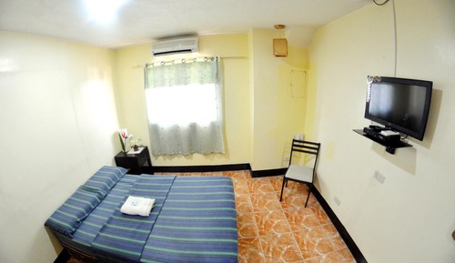 Habitación estándar con 2 camas individuales, 1 cama de matrimonio