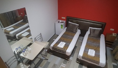 Habitación con 1 cama doble o 2 individuales