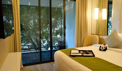 Habitación Deluxe, varias camas, balcón