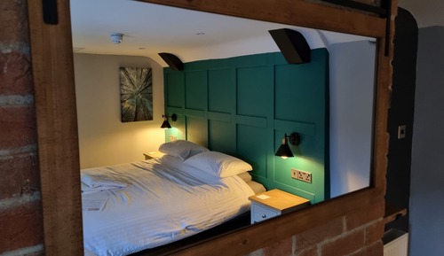 Habitación doble, baño privado (Green Room)