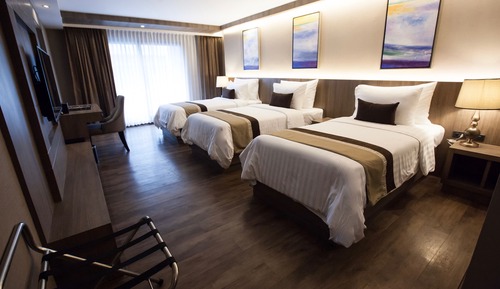 Premier Triple Room