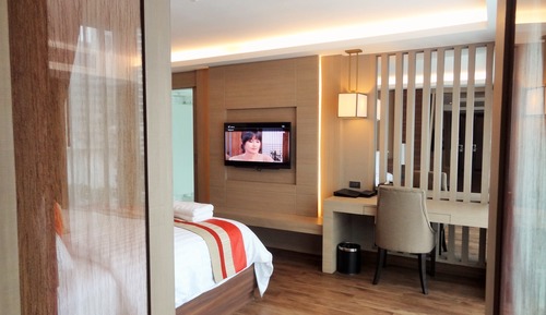 Jacuzzi Suite