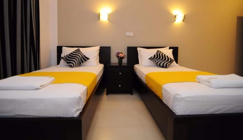 Habitación Deluxe doble, 1 cama de matrimonio, baño privado, vistas al jardín