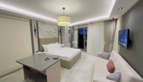 Family 3 Rooms