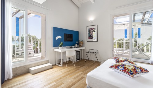 Suite junior, terraza, vistas al mar
