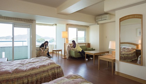 Habitación superior con 2 camas individuales (Ocean View Deluxe Twin NoSmoking)