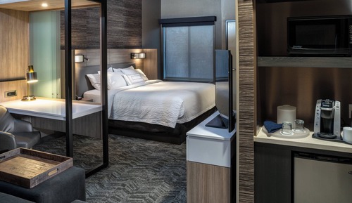 Suite, 1 cama de matrimonio grande con sofá cama