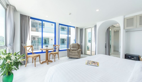 Grand Deluxe Room