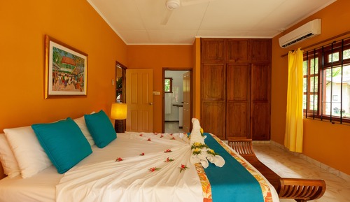 Villa familiar, 2 habitaciones, en la zona del jardín