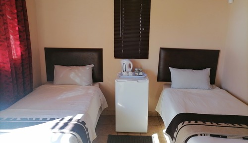 Habitación estándar con 2 camas individuales, 2 camas individuales