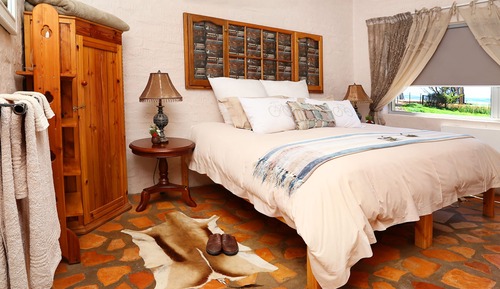 Casa de campo familiar, 3 habitaciones (Denham Bustard Family Cottage)