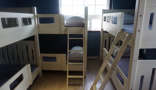 Dormitorio compartido (4-person, B type)
