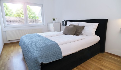 Ático de lujo, 1 cama de matrimonio grande, balcón, vistas a la ciudad