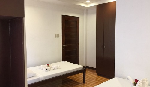 Habitación triple, baño privado