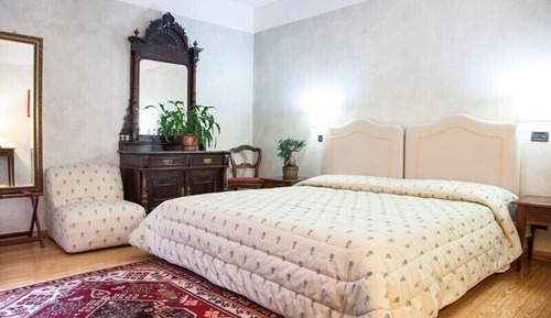 Habitación con 1 cama doble o 2 individuales