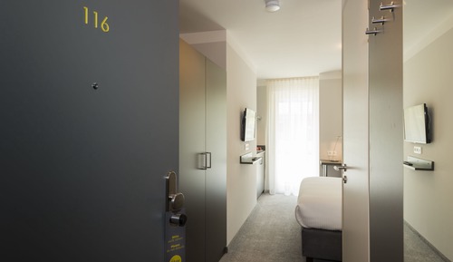 Habitación estándar doble, balcón