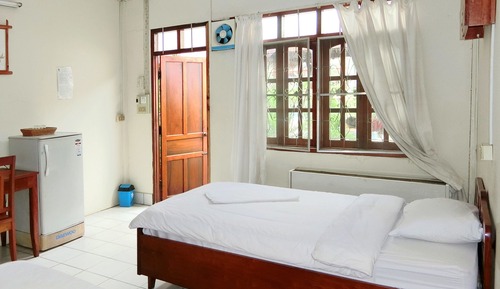 Habitación estándar con 2 camas individuales