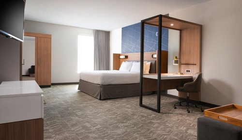 Suite, 1 cama de matrimonio grande con sofá cama (Mobility Accessible, Roll-In Shower)