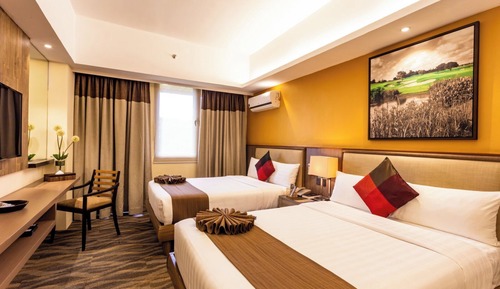 Superior Double Bed with Mountain View