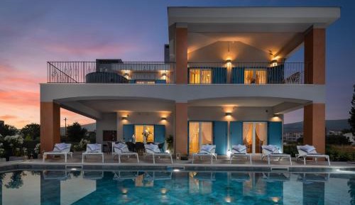 Deluxe Villa