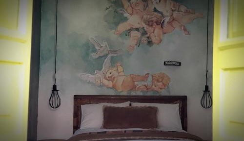 Double Room with Shared Bathroom