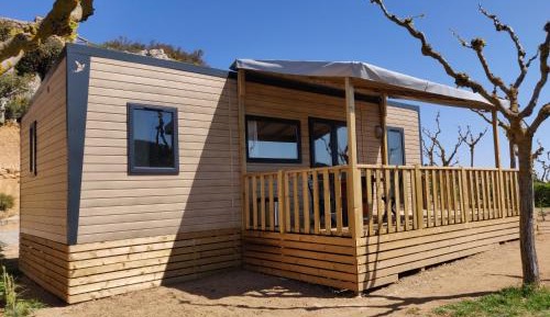 Deluxe Bungalow