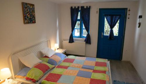 Deluxe Double Room with Shower