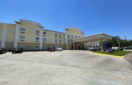 Ardmore Hotel | Quality Inn & Suites