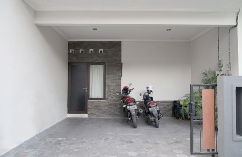 Condongcatur Hotel | Dparagon Pamela 4