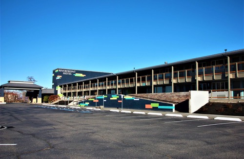 South Richland Hotel | Riverfront Hotel, SureStay Collection by Best Western