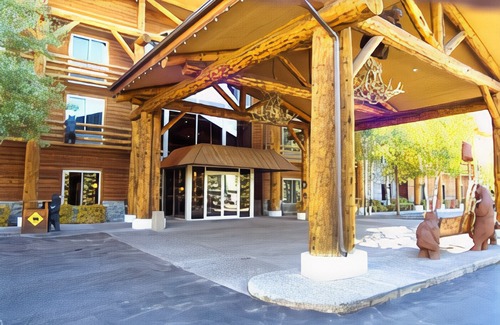 Jackson Hotel | The Lodge at Jackson Hole