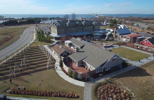 Stevensville Hotel | The Inn at Chesapeake Bay Beach Club