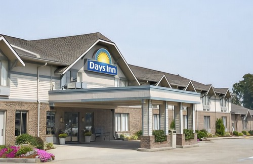 Jasper Hotel | Days Inn by Wyndham Jasper