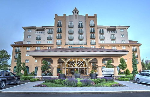 Indianapolis Hotel | Embassy Suites Indianapolis North