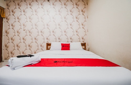 Sewon Hotel | RedDoorz Plus @ Jalan Parangtritis 2