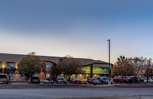 Pueblo West Hotel | Quality Inn & Suites West