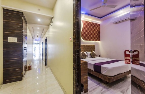 Dharavi Hotel | OYO 8193 Hotel Pearl View