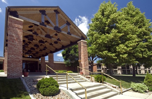 Okoboji Hotel | Arrowwood Resort and Conference Center