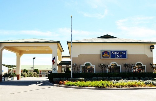 Sonora Hotel | SureStay Hotel by Best Western Sonora