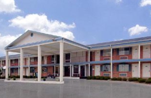 Paris Hotel | Days Inn by Wyndham Paris
