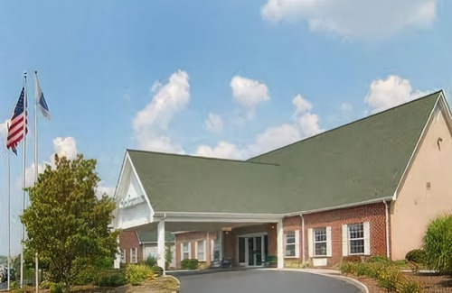 Newbern Hotel | Quality Inn Dublin I-81