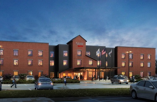 Williamstown Hotel | Fairfield Inn & Suites by Marriott Williamstown