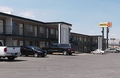 Rock Springs Hotel | Motel 8 Rock Springs
