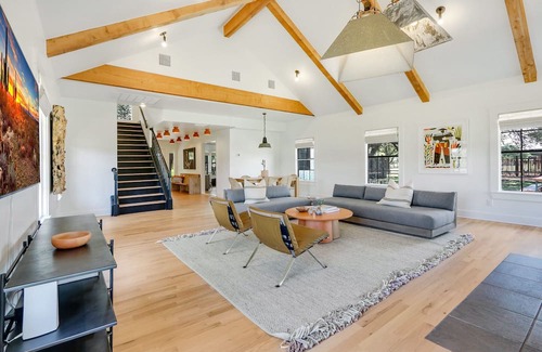 Wimberley Casa | The Main House at D2 Farms I Couples retreat with hot tub and pool.