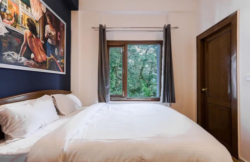 The Mall Road Cabaña | The Junglee Bakri
