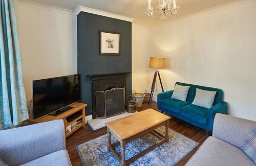 Pickering Casa | Host & Stay | Hall Garth