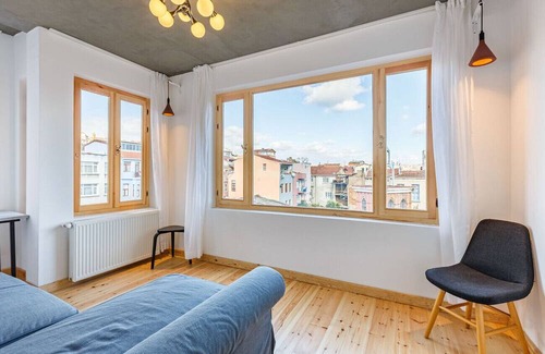 Istanbul City Center Apartamento | Cozy Flat w Terrace 5 min to Red Church in Fatih