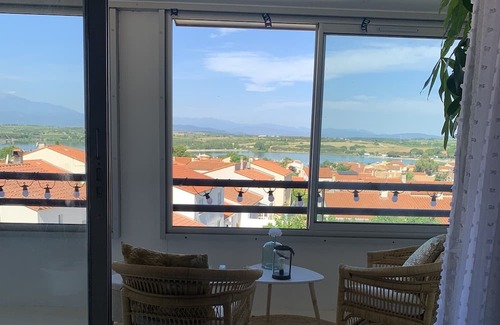 Villeneuve-de-la-Raho Apartamento | Canigou view loft