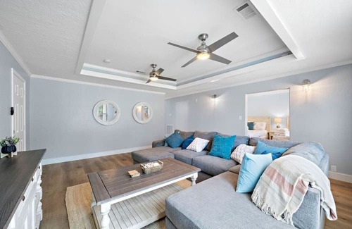 Crash Boat Basin Casa | Spacious house with huge Gameroom