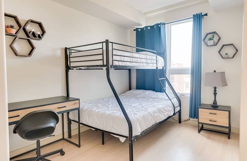 North Central Edmonton Apartamento | 2Bed2Bath 11th Floor Suite in Heart of Downtown